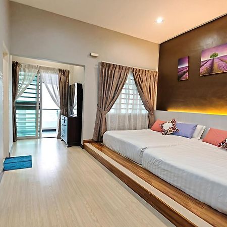 W8WarmStay@GoldenHills/WiFi/4Room/Steamboat/walktoNightMarket Brinchang Exterior foto